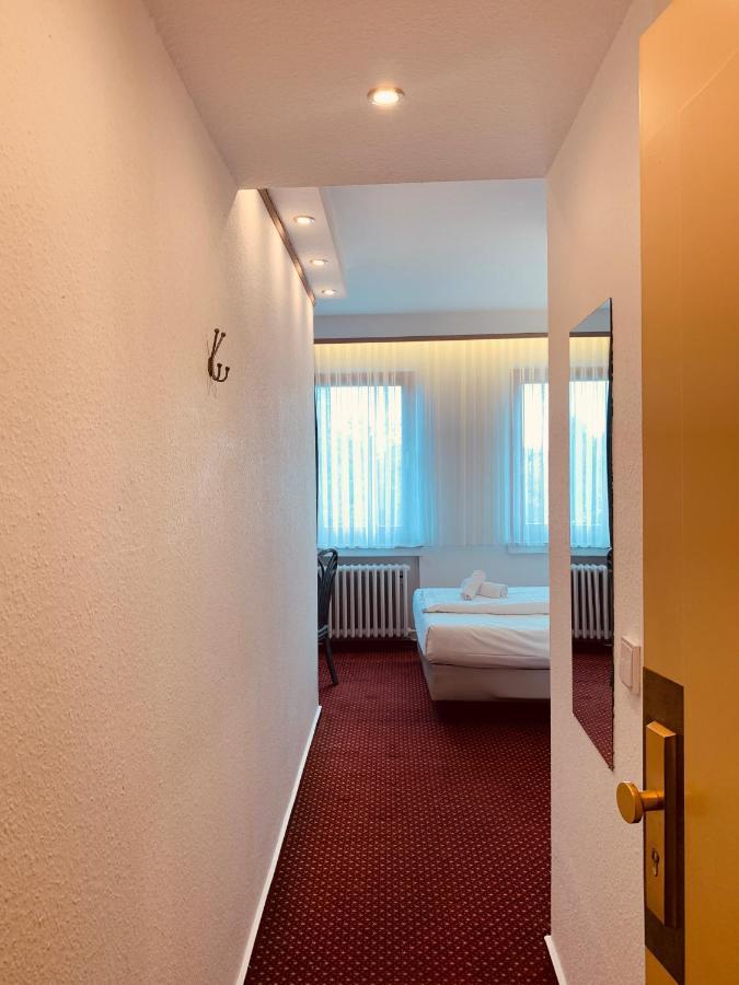 Hotel Kunibert Der Fiese Köln Exteriör bild