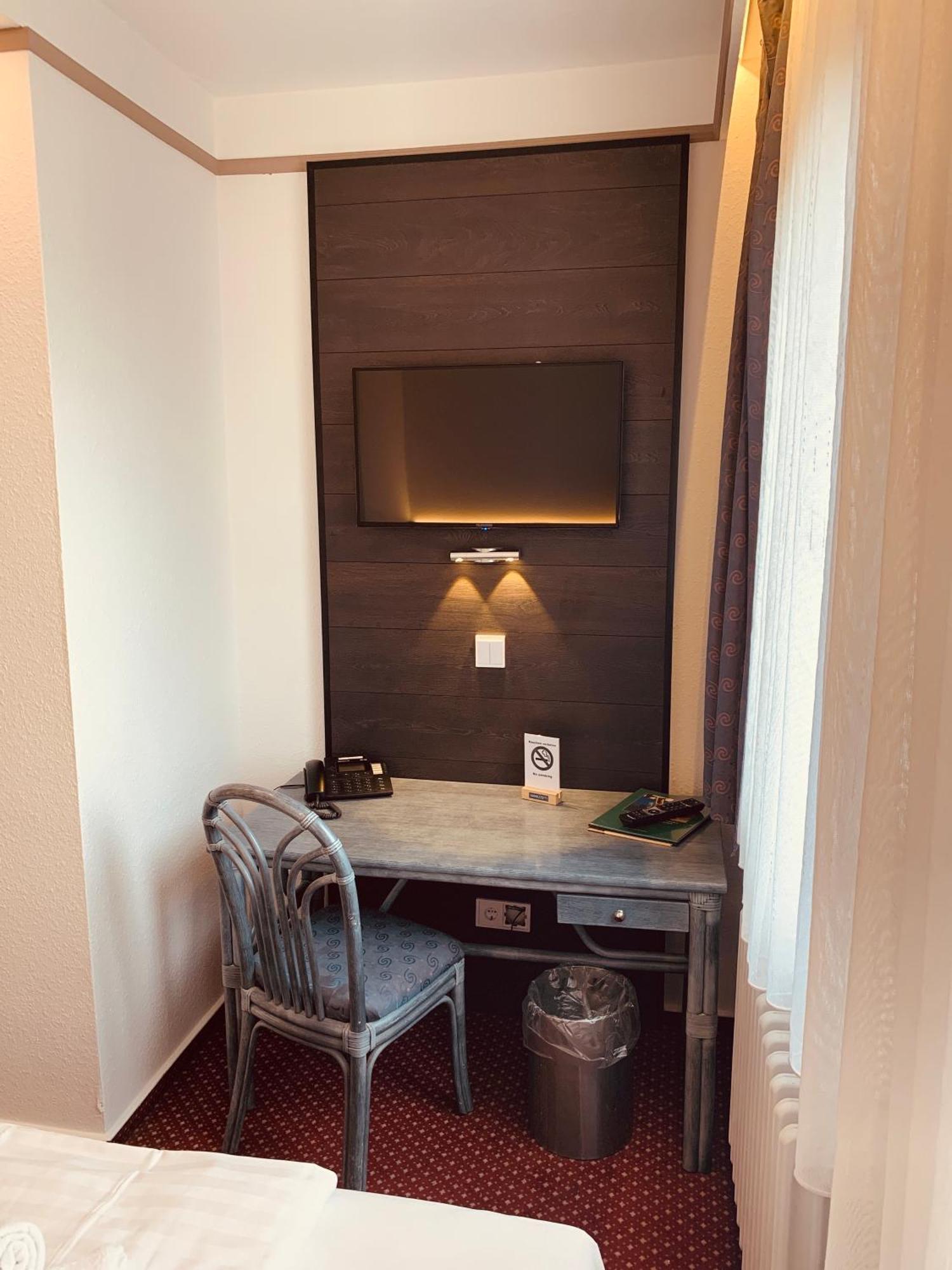 Hotel Kunibert Der Fiese Köln Rum bild